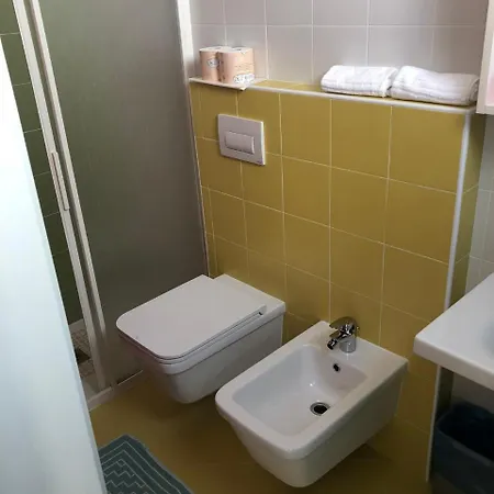 Ξενοδοχείο Karibe 2*