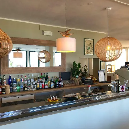 Karibe Бибионе